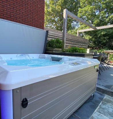 Hotspring spa limelight beamcoastal grey
