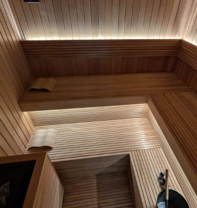 Auroom maatwerk sauna te Hoogkarspel