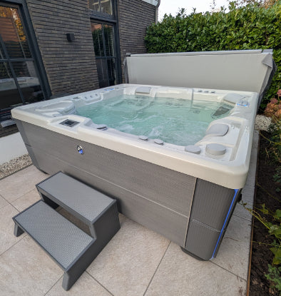HotSpring Spa Highlife Envoy te Utrecht