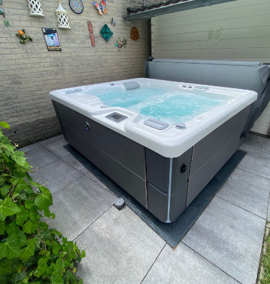 HotSpring Spa Highlife Jetsetter LX in Blokker