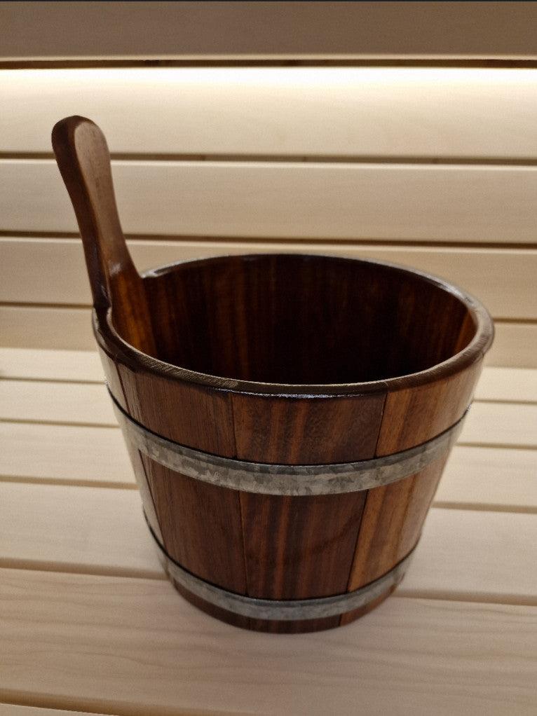 Sauna opgietemmer uit kambalahout