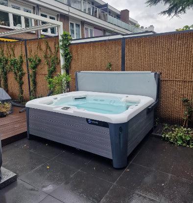 Hotspring highlife triumph te amsterdam