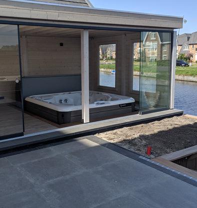 Hotspring spa te voorschoten