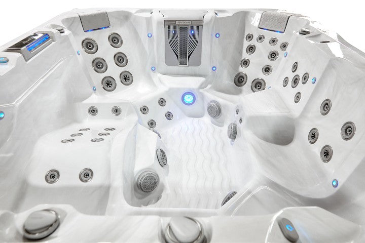 Aquasolus Zenith HotTub
