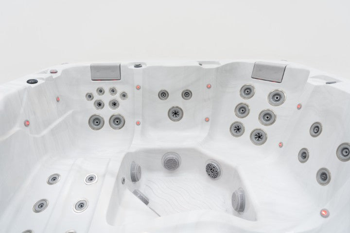 Aquasolus Cascade HotTub