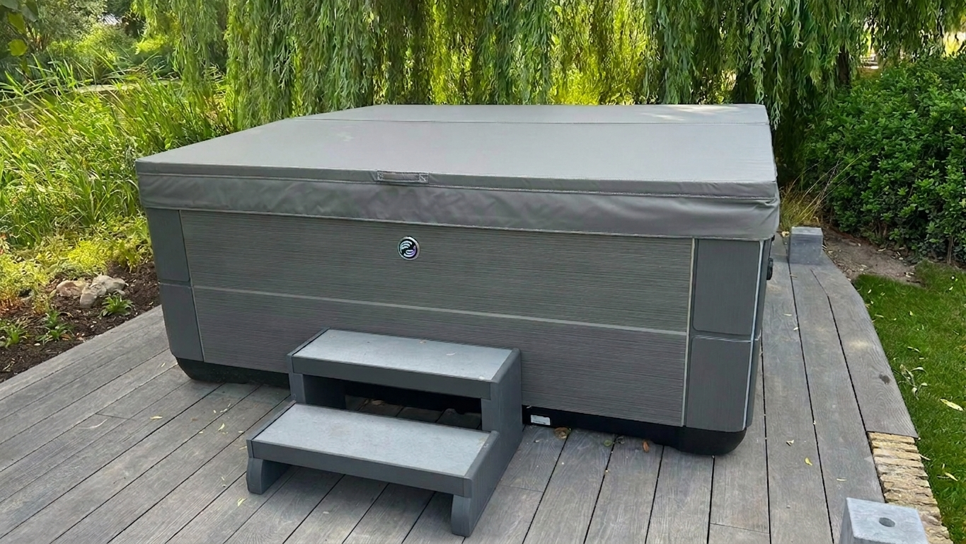 HotSpring Spa Highlife Envoy te Maassluis
