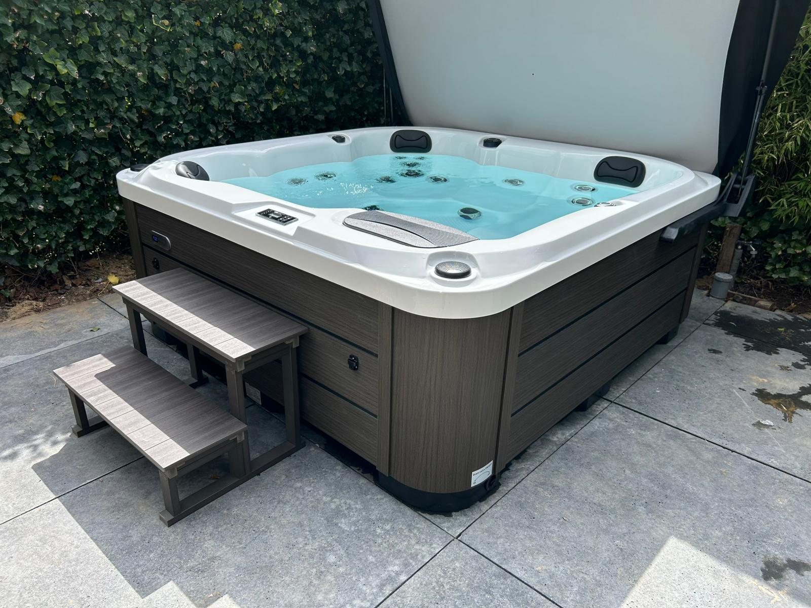 Spa HotSpring Highlife Grandee à Hoorn