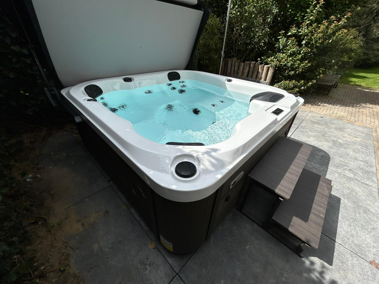 Spa HotSpring Highlife Grandee à Hoorn