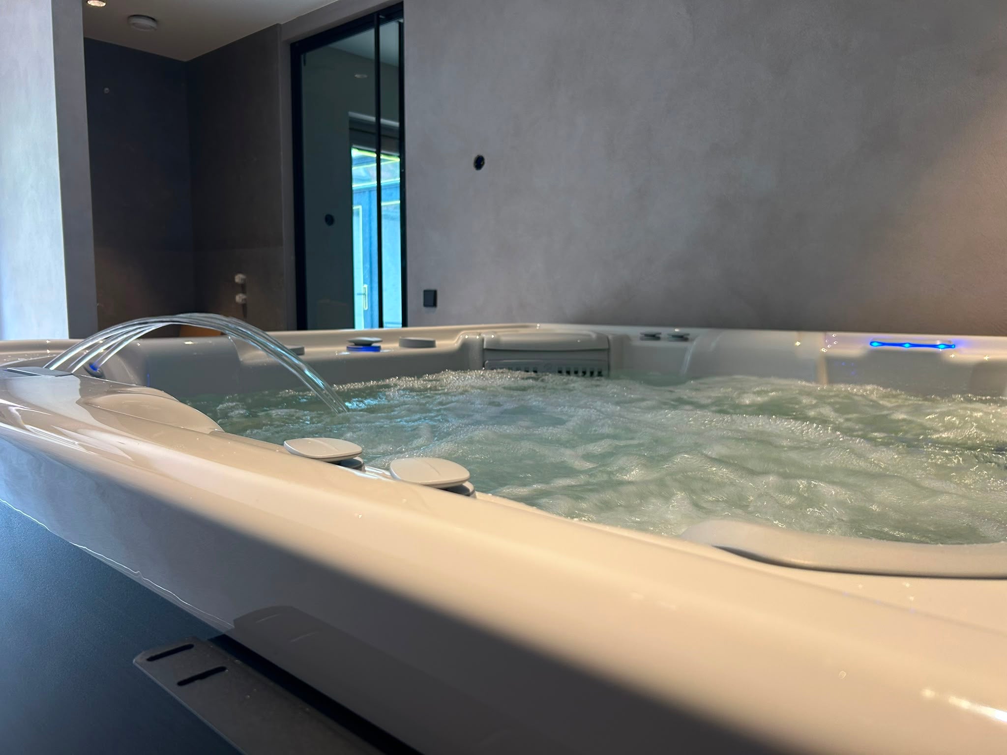 HotSpring Spa Highlife Grandee in Hoorn