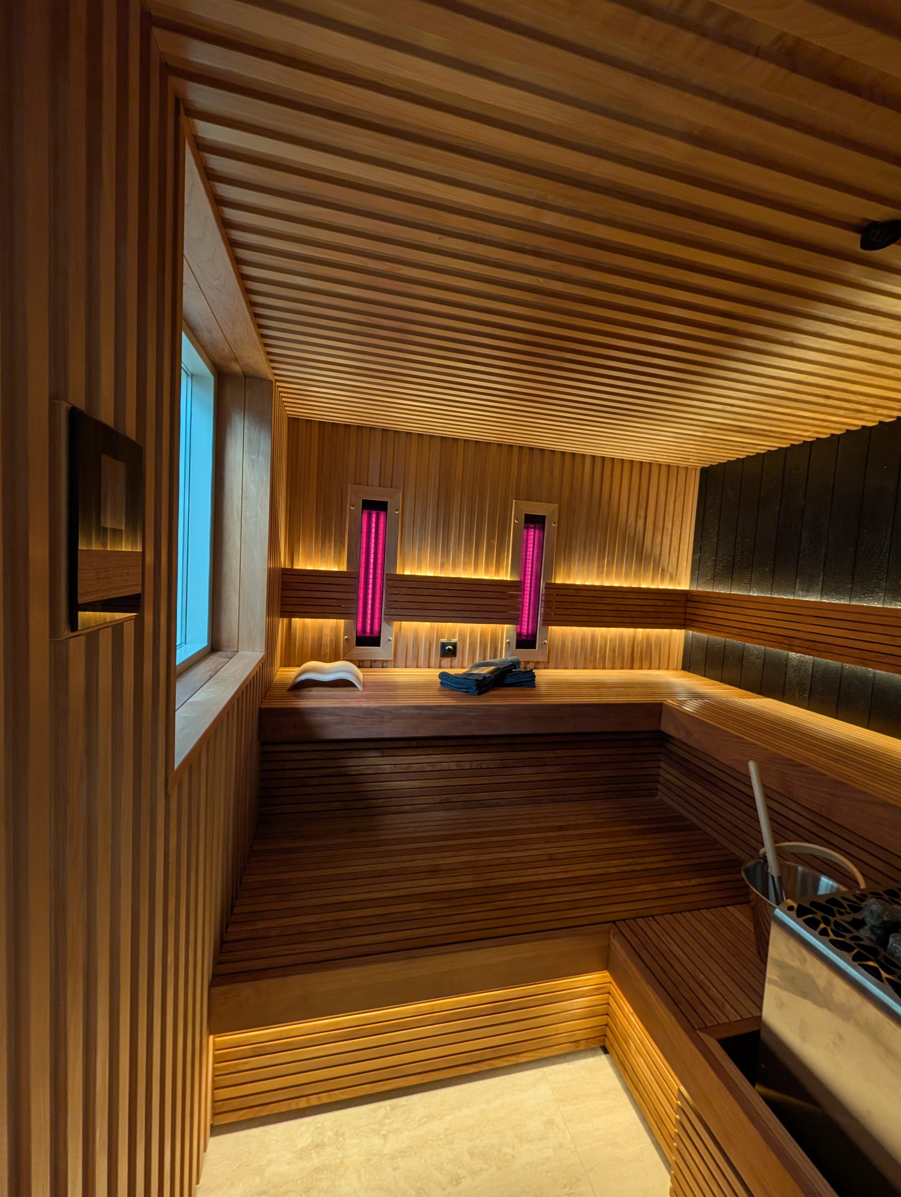 Auroom Sauna te Maasland