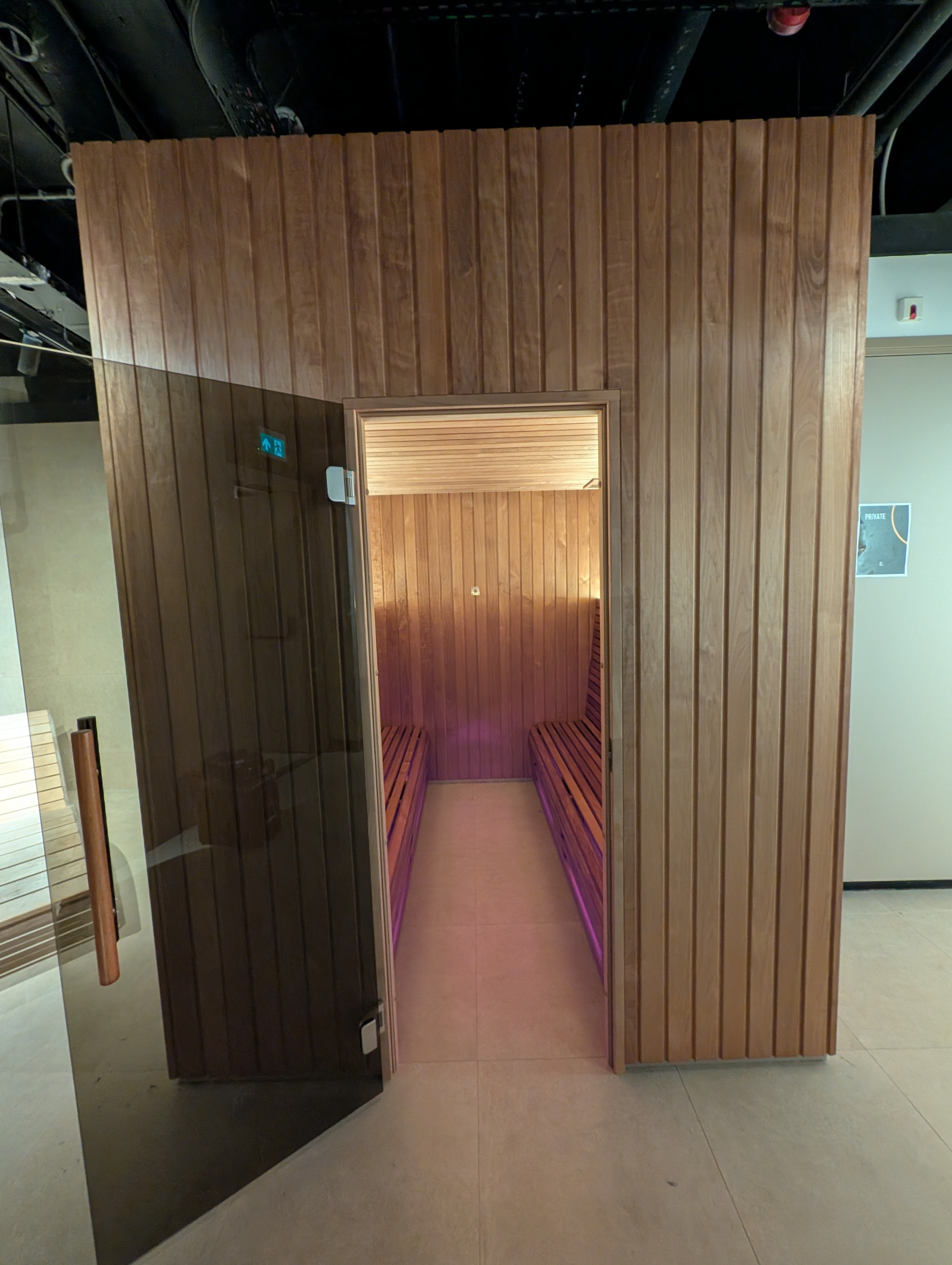 Auroom Infrarood sauna's SportCity Babylon Den Haag