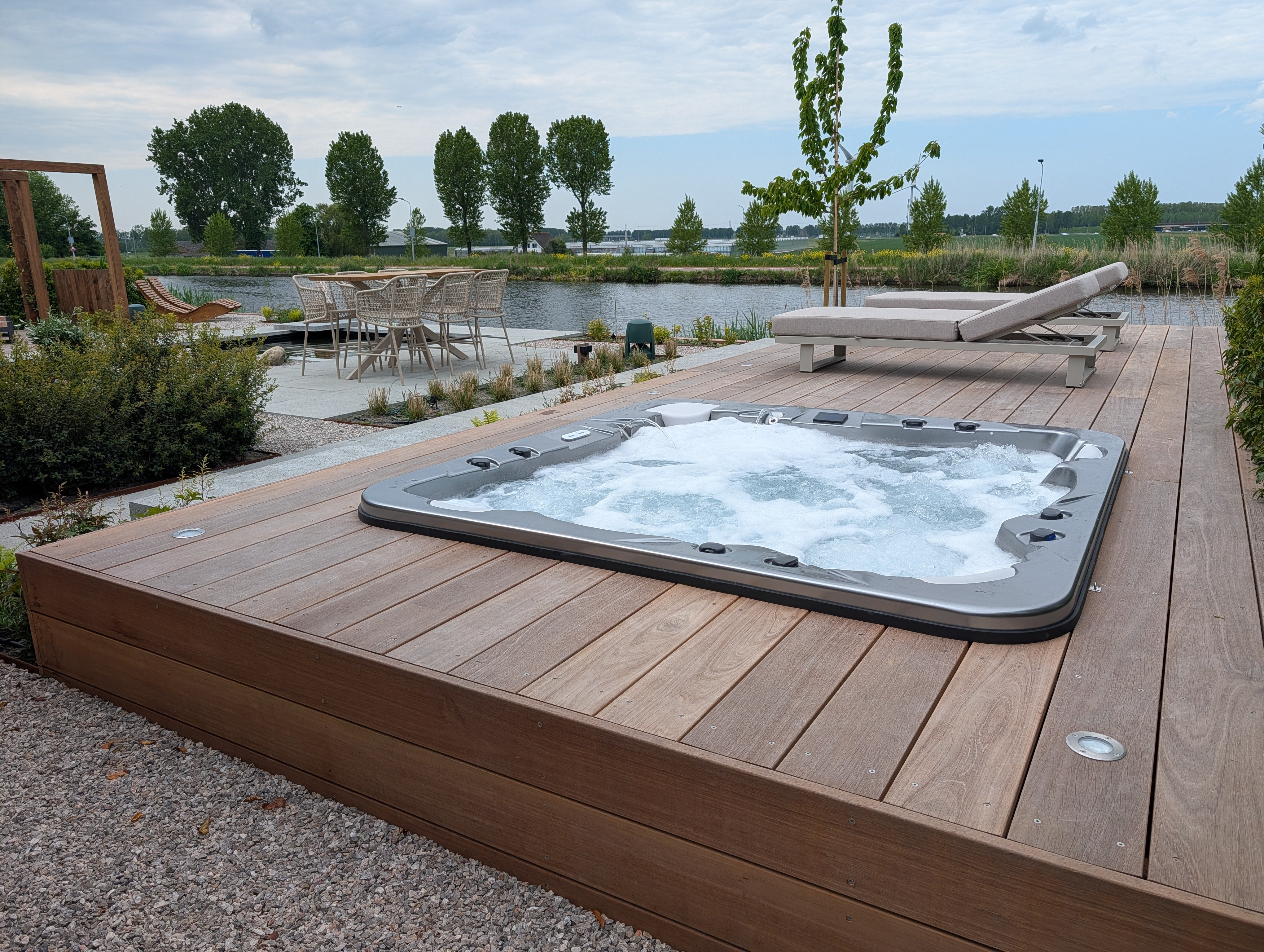 Aquavia Spa Velvet inbouw met automatische doseerinstallatie