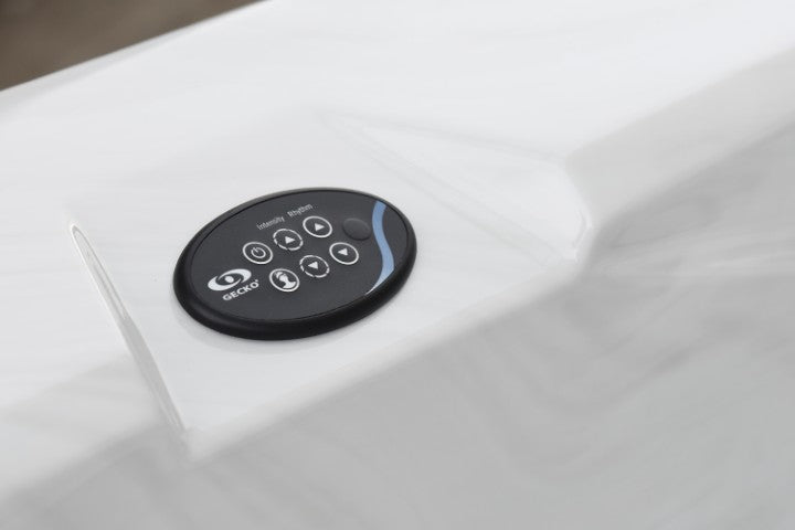 Aquasolus Zenith HotTub