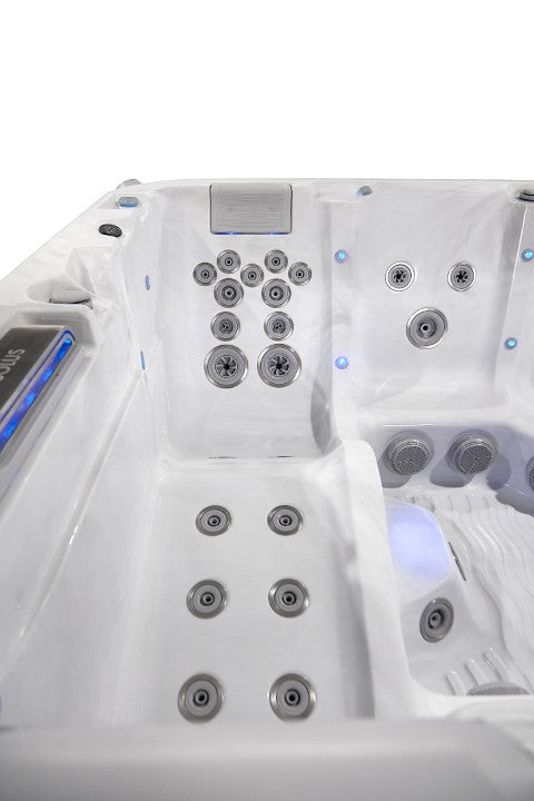 Aquasolus Serenity HotTub