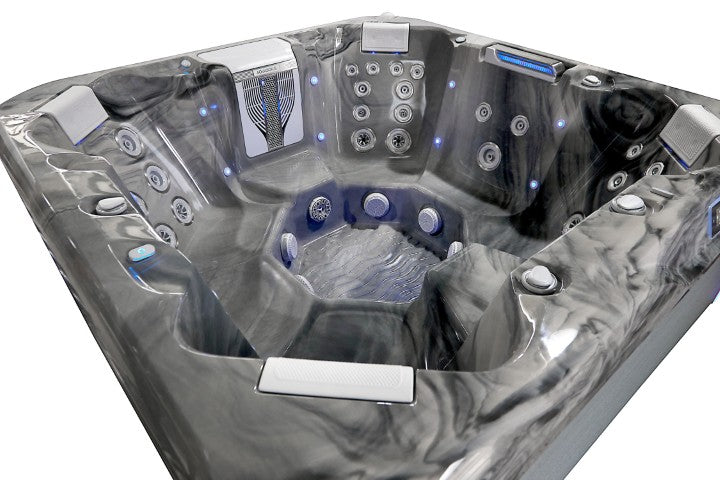 Aquasolus Solstice HotTub