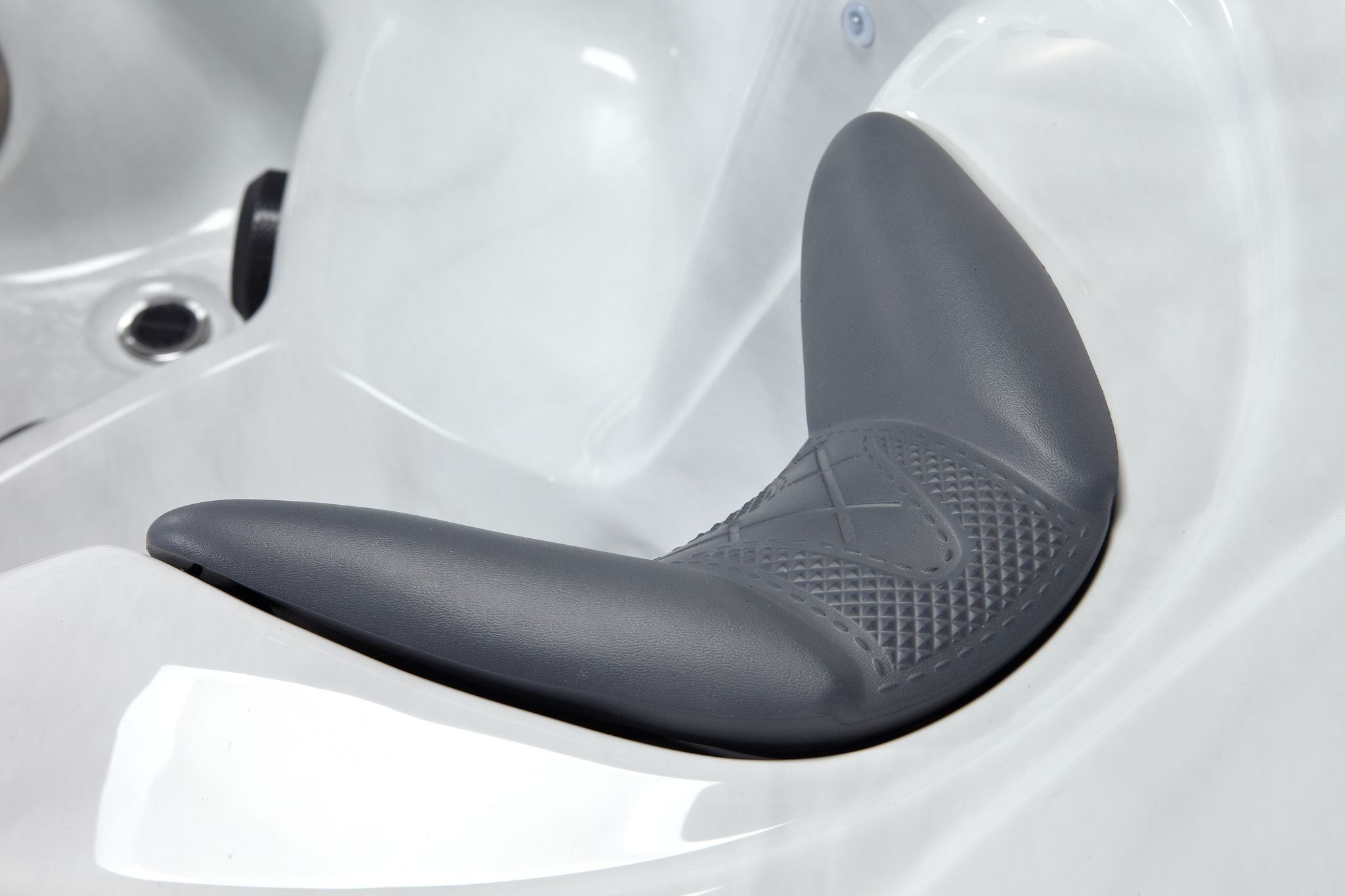 Platinum Spas Premium Santorini <br/> (52 jets / 1 lounge)
