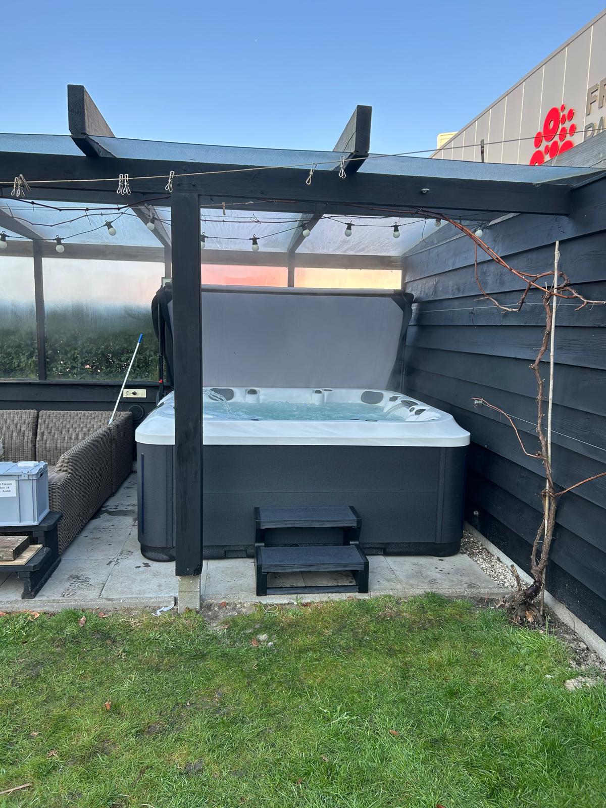 Platinum Spas Luxury Portofino te Andijk