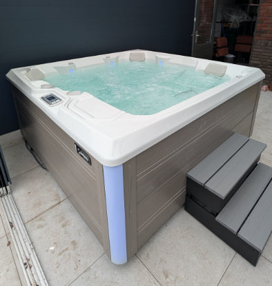 HotSpring Spa Limelight Flair te Den Haag