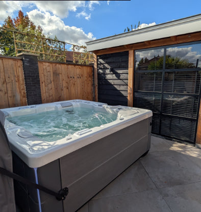 HotSpring Spa Highlife Envoy te Oldenzaal