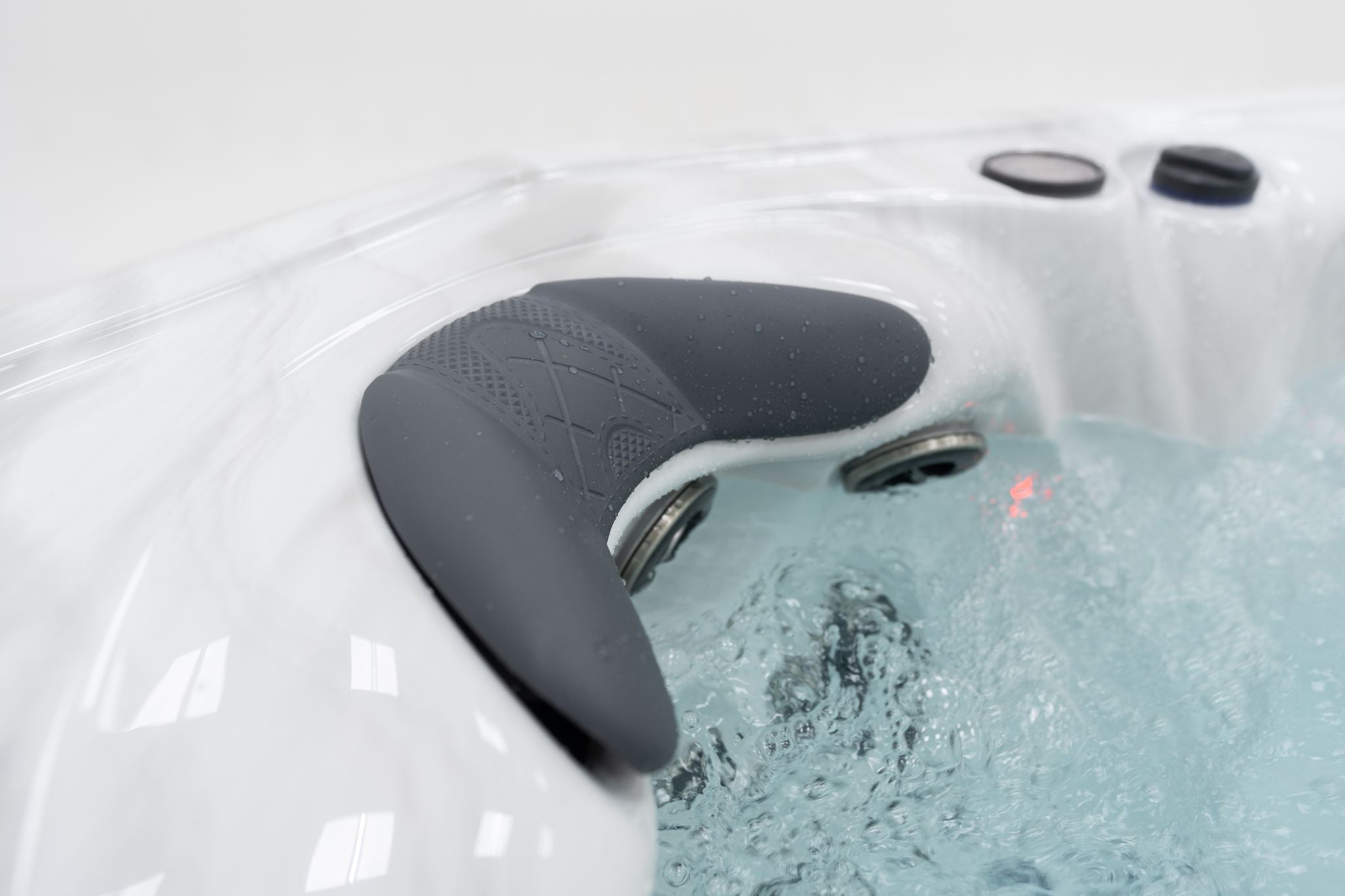 Platinum Spas Premium Santorini <br/> (52 jets / 1 lounge)