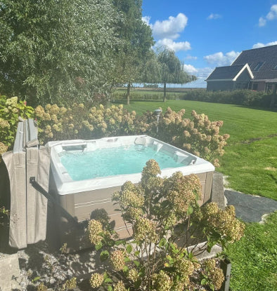 HotSpring Spa Highlife Grandee in Hoorn